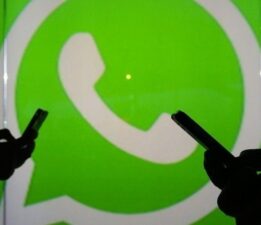 Bedava WhatsApp uygulaması nasıl para kazanıyor?