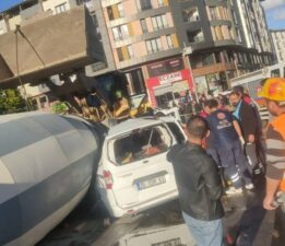 Bingöl’de beton mikseri aracın üzerine devrildi: 1 yaralı