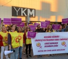 Eğitim Sen İzmir Kadın Meclisi, iktidarın cinsiyetçi kıyafet dayatmalarını protesto etti