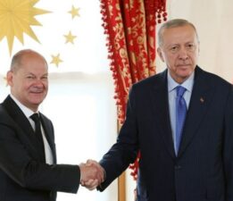 Erdoğan, Almanya Başbakanı Olaf Scholz’u kabul etti