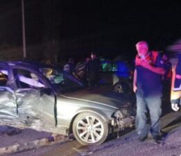 Erzincan’da trafik kazası: 2 yaralı