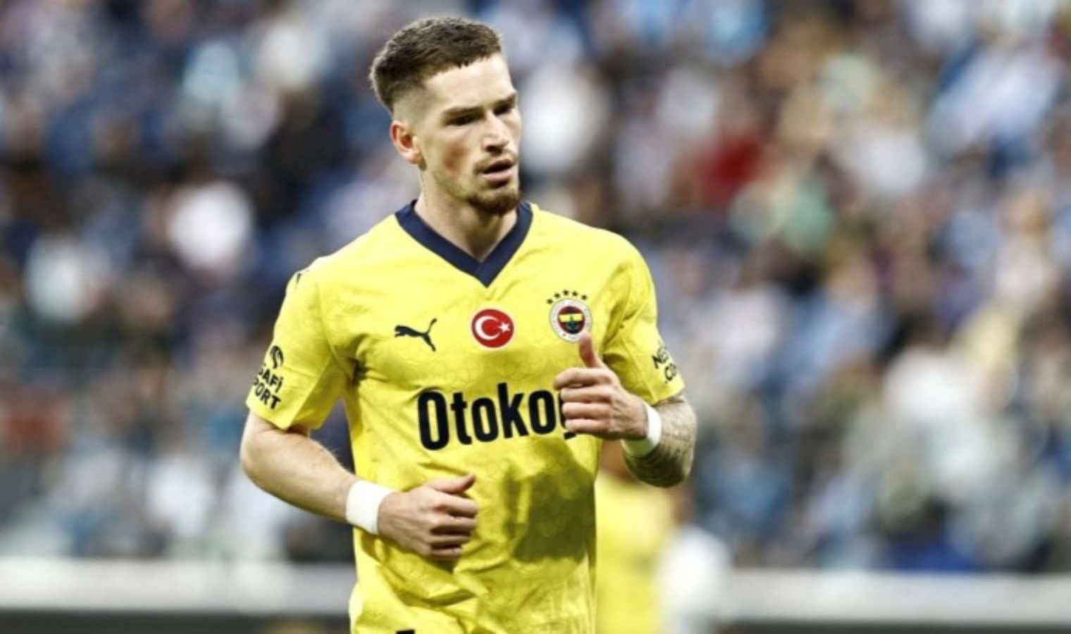 Fenerbahçe ile yollarını ayırmıştı: Taraftarlar, Ryan Kent için ikiye bölündü!