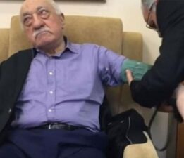 FETÖ firarisi Ekrem Dumanlı, Fethullah Gülen’in ölüm anlarını anlattı