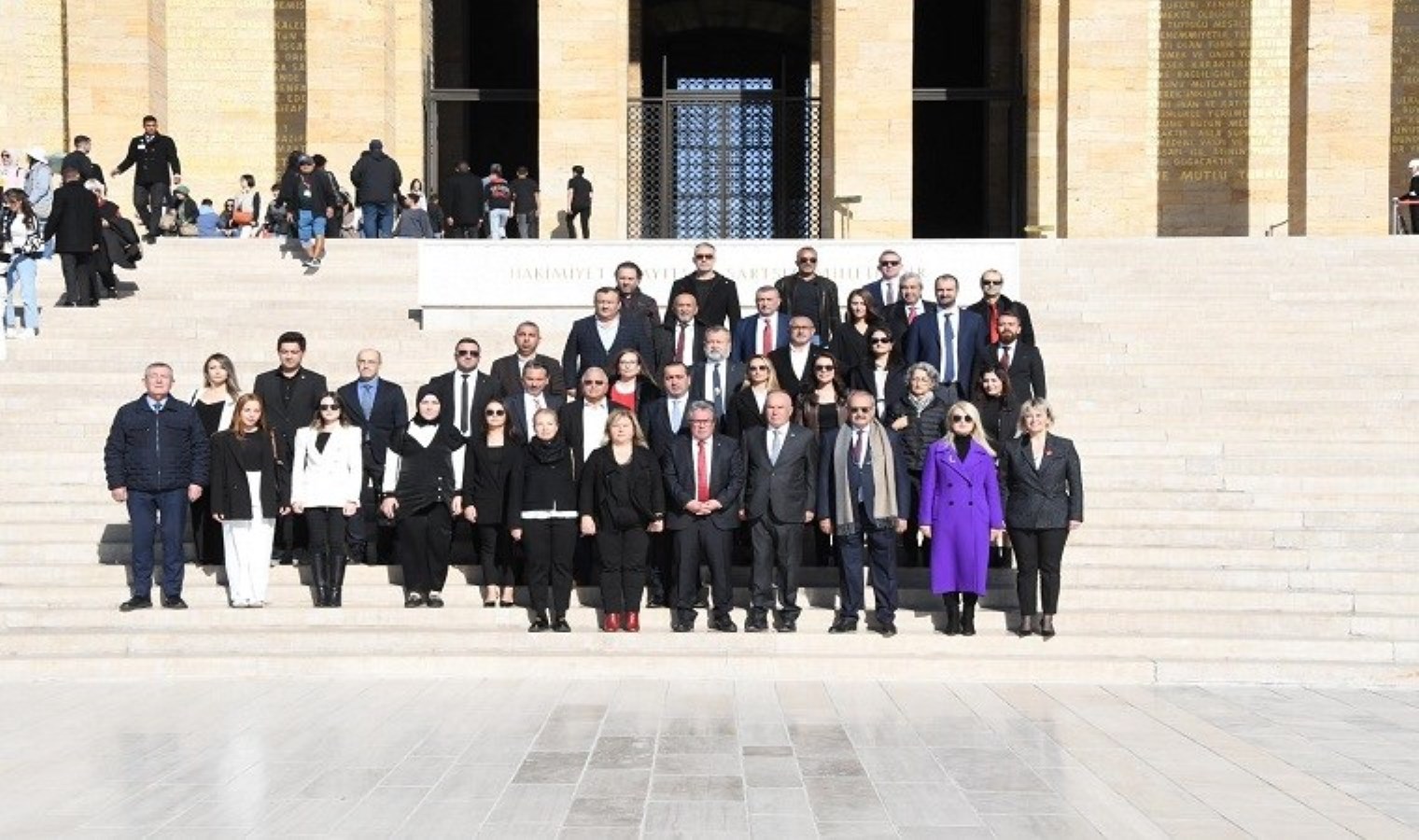 İç Anadolu Sanayici ve İşadamları Dernekleri Federasyonu Anıtkabir’i ziyaret etti