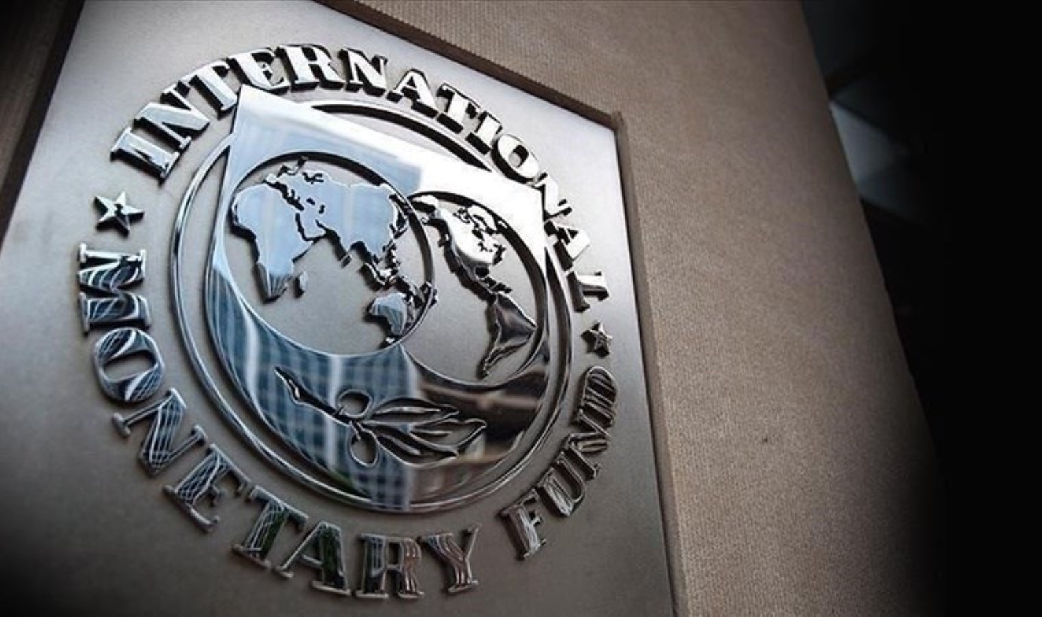 IMF’den Türkiye’ye ekonomik uyarı: Büyüme tahminleri düşürüldü