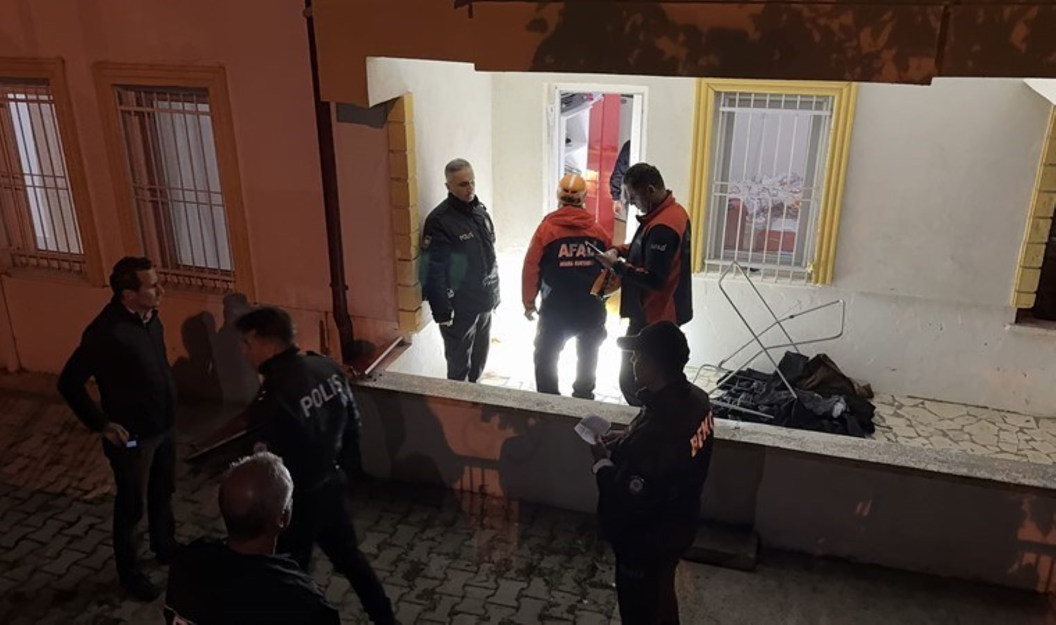 Isparta’da bir öğrenci yurdunda çakmak gazı tüpleri patladı: 1 öğrenci yaralandı