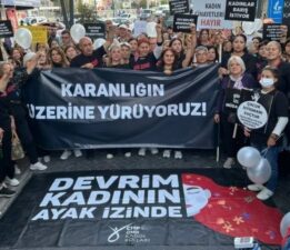 ‘Kırık Saçlı Kadınlar Özgürlüğe Yürüyor’ sekizinci gününde