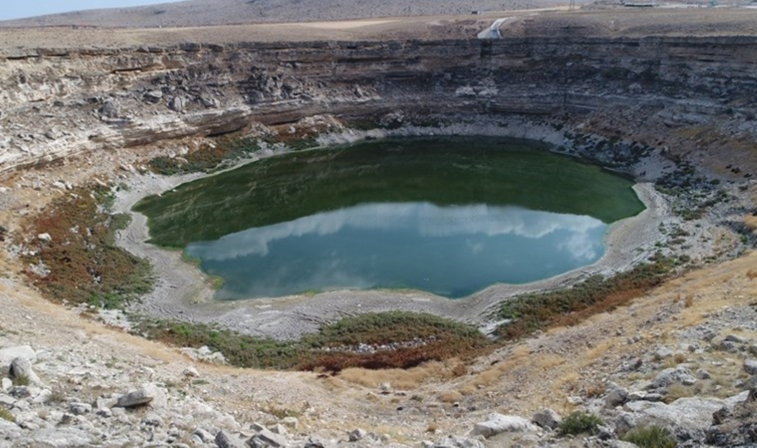 Konya’daki Timraş Obruk Gölü bu yıl da kurudu