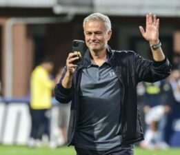 Mourinho’dan İrfan Can ve Kostic sözleri: ‘Kadro hazırlarken göz önünde bulundurduğum şey…’