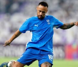 Neymar geri döndü: 9 gollü düelloda kazanan Al Hilal!