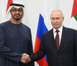 Putin ile Al Nahyan, Moskova’da görüştü: Çok kutuplu dünya düzenini destekliyoruz