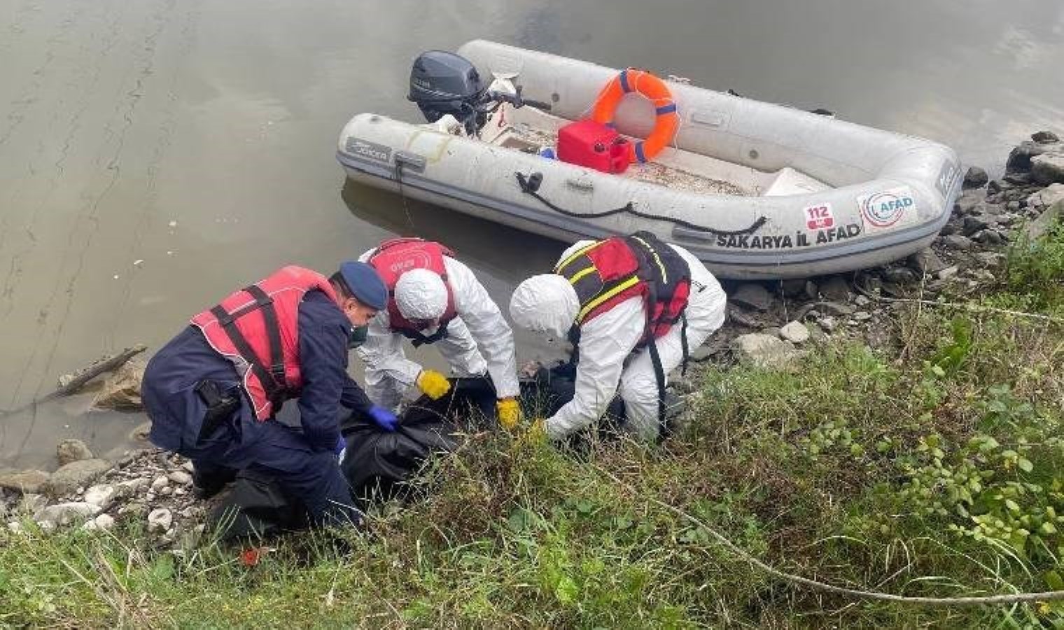 Sakarya’da 5 gündür aranıyorlardı: Babanın cesedi bulundu!