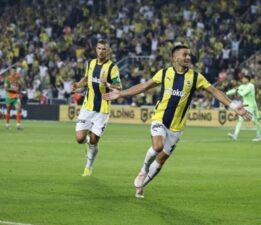 Samsunspor – Fenerbahçe maçı ne zaman, saat kaçta, hangi kanalda? Şifresiz mi?