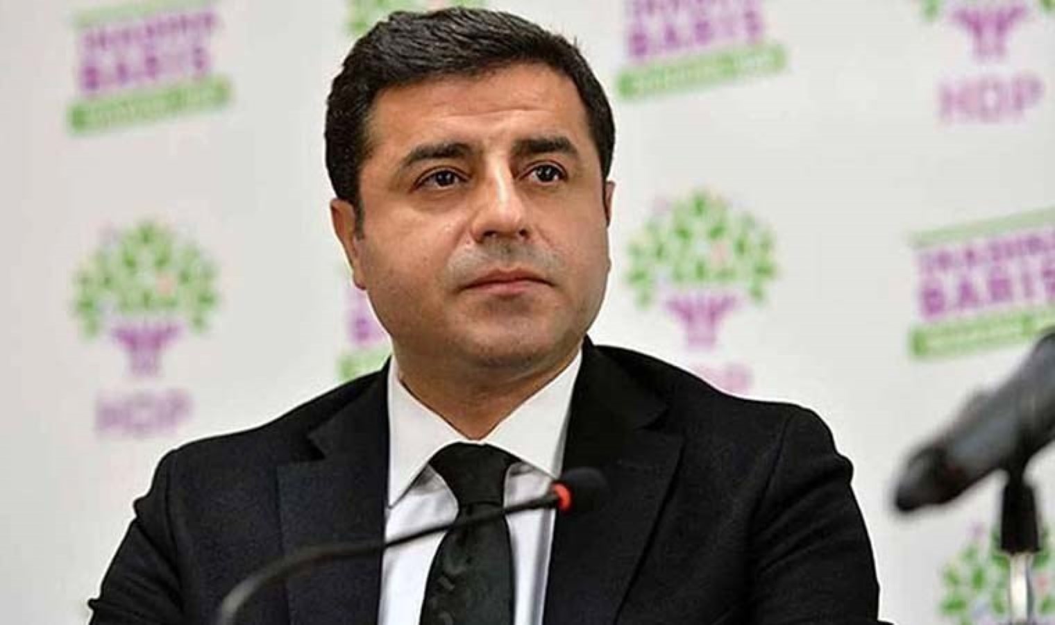 Selahattin Demirtaş’tan Özgür Özel ile görüşme sonrası ilk açıklama