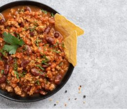 Tek tencerede hazırlanabilen enfes bir lezzet: MasterChef Chilli Con Carne nasıl yapılır?