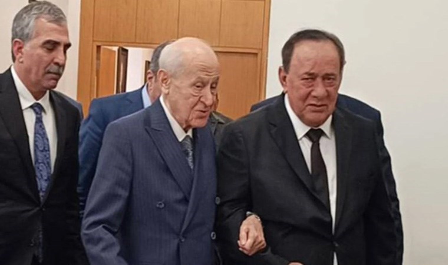 Alaattin Çakıcı, Devlet Bahçeli’yi ziyaret etti