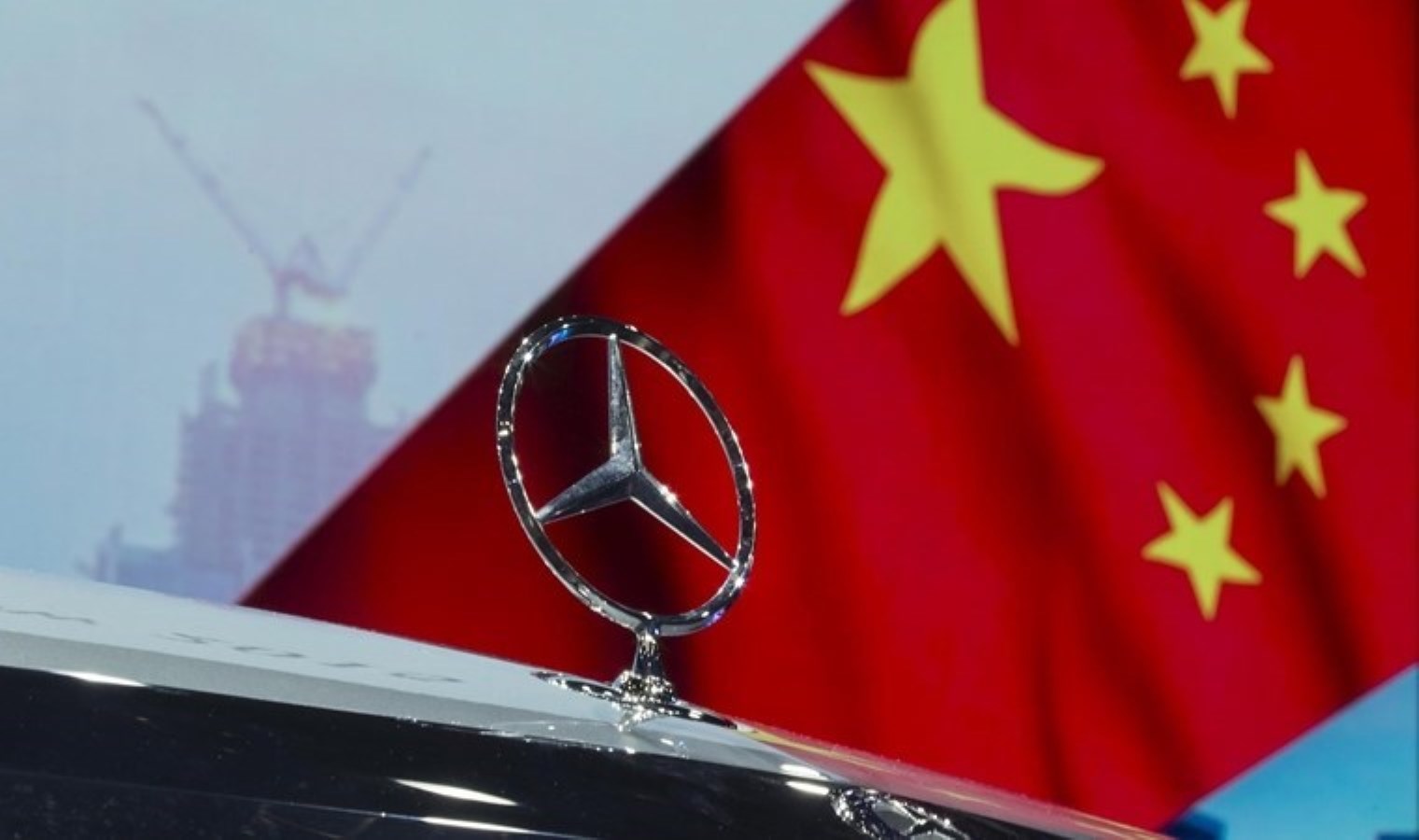 Alman otomotiv devi Mercedes-Benz’in kârı düştü: Çin pazarının etkisi büyük!