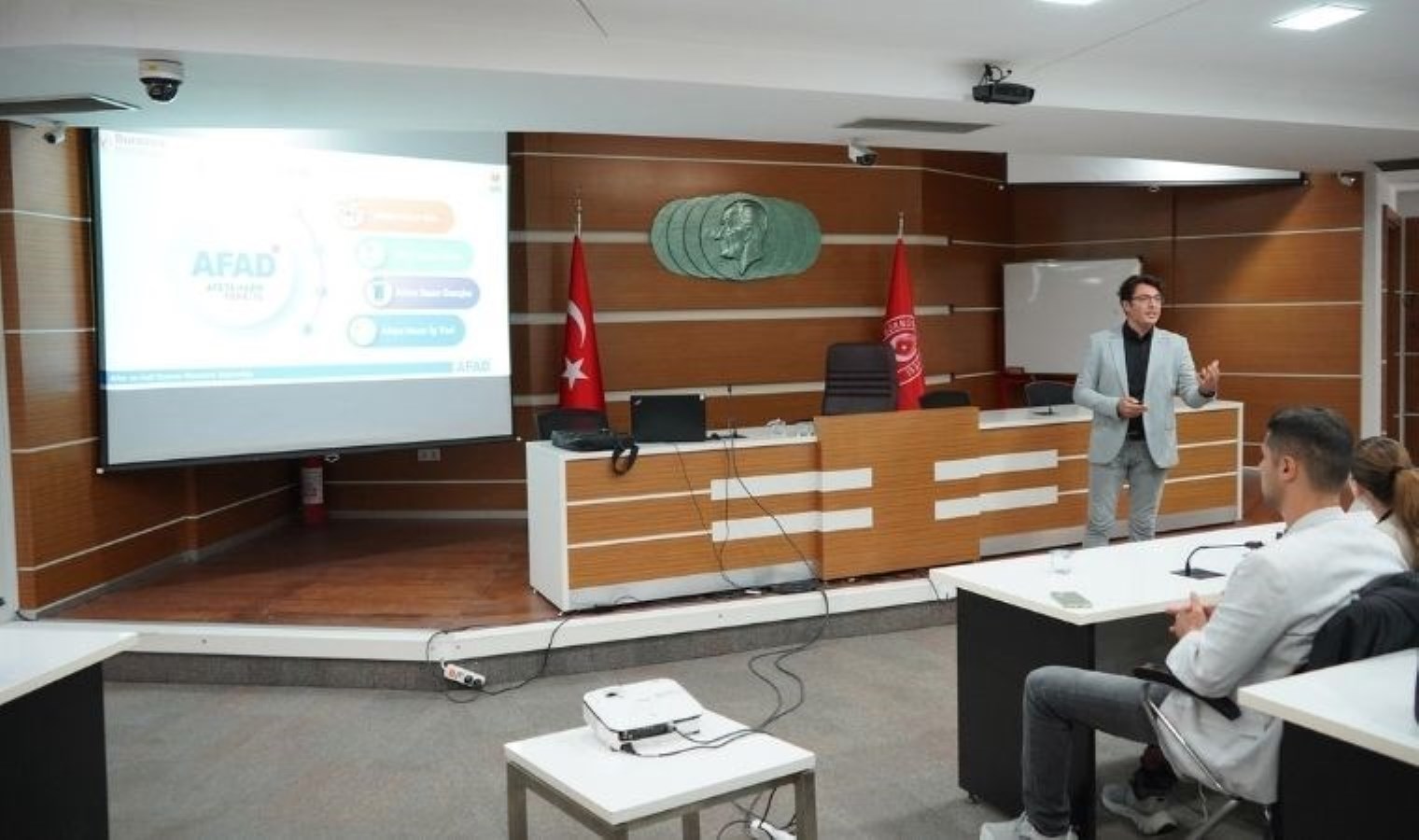 Bornova’da ‘Temel Afet Bilinci’ eğitimi