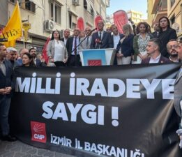 CHP İzmir’den kayyuma tepki: ‘Halkımızın iradesini savunmaya, demokrasiyi korumaya kararlıyız’