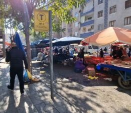 Diyarbakır’da semt pazarında kavga: 4 yaralı