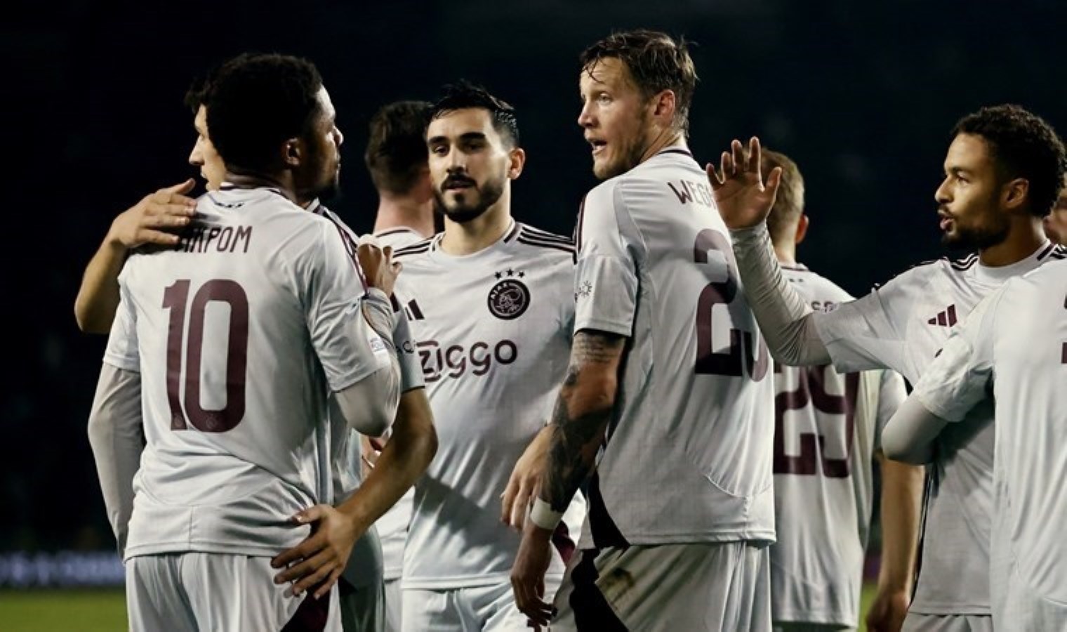 Feyenoord – Ajax maçı ne zaman, saat kaçta, hangi kanalda? Şifresiz mi?