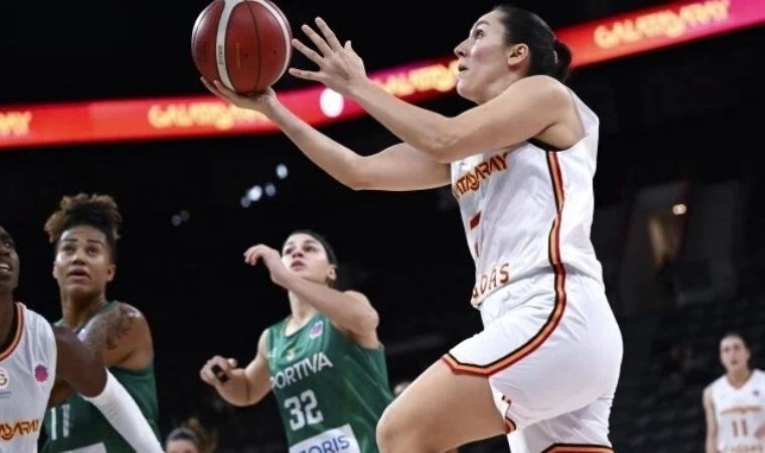 Galatasaray Çağdaş Faktoring, deplasmanda farklı galip