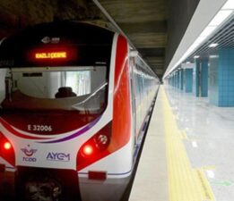 İstanbul’un en yoğun kullanılan geçidi Marmaray 11’inci yaşını yolcu rekoruyla kutladı