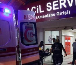 Kayseri’de 3 araca çarpan lüks otomobil alev aldı: 4 yaralı