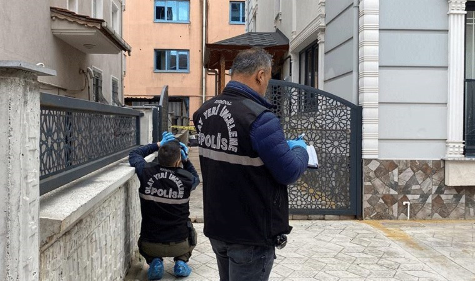 Kocaeli’nde şüpheli olay… 4. kattan düşen kadın ağır yaralandı