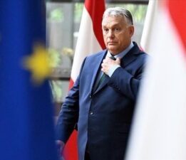 Orban, AB’ye rest çekti: Macaristan, Polonya gibi olmayacak