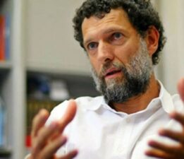 Osman Kavala’dan 7. yıl açıklaması: ‘Eşimle, annemle, sevdiklerimle birlikte yaşayamadım’