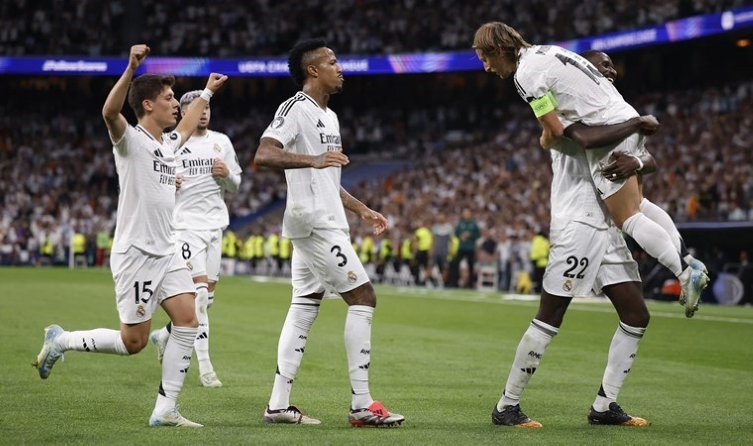 Real Madrid – Barcelona maçı ne zaman, saat kaçta, hangi kanalda? Şifresiz mi?