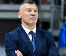 Sarunas Jasikevicius: “Aptalca hatalar yaptık”