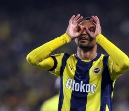 Spor yazarları Fenerbahçe – Manchester United maçını değerlendirdi: ‘Kazanamıyorsan kaybetmeyeceksin!’