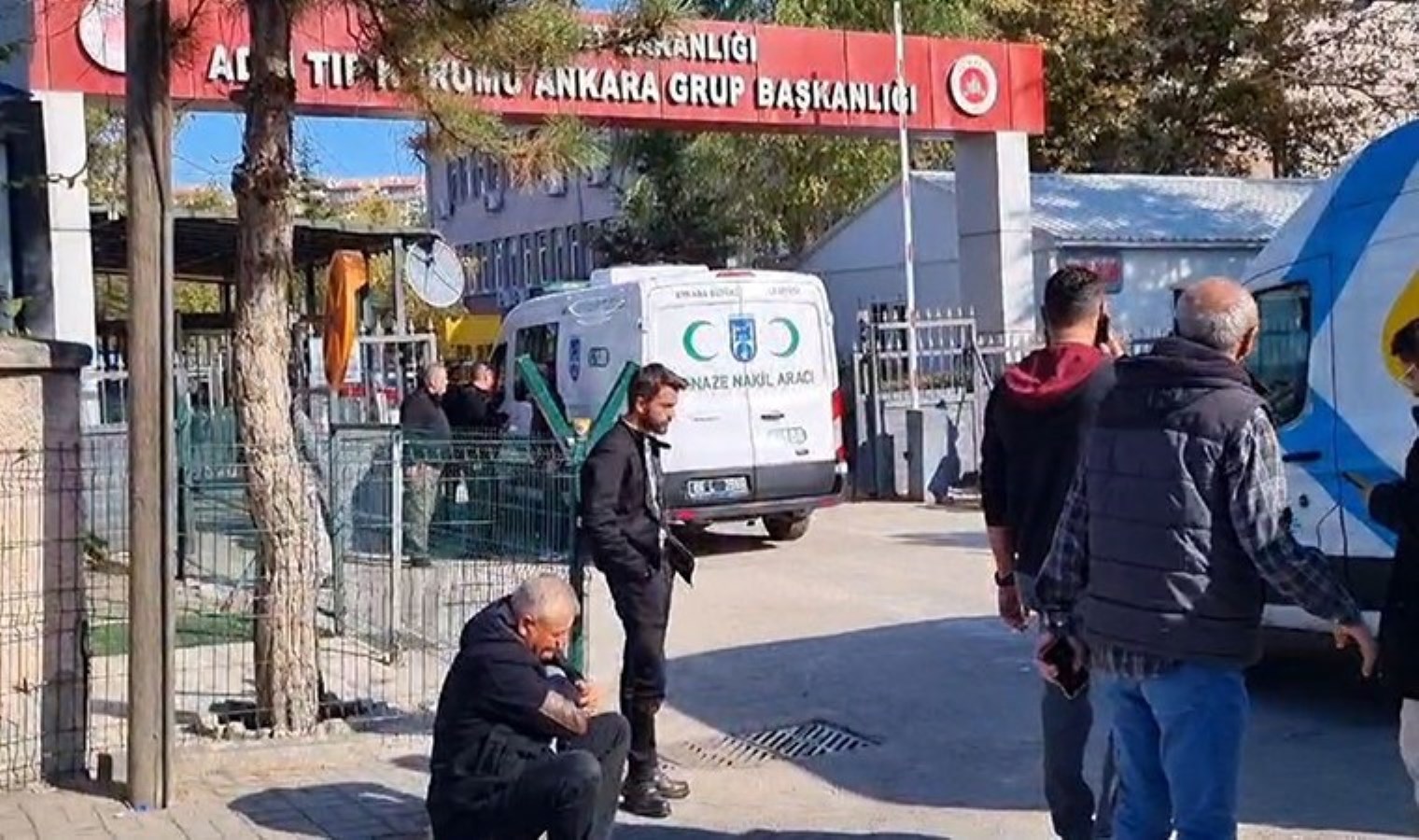 TUSAŞ’a düzenlenen terör saldırısında şehit olanların yakınları Adli Tıp Kurumu’nda