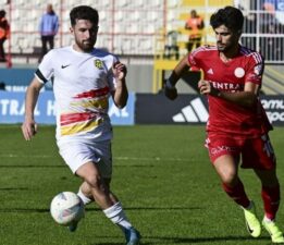 Ümraniyespor kazandı, Yeni Malatyaspor eksi 3 puanda takıldı kaldı