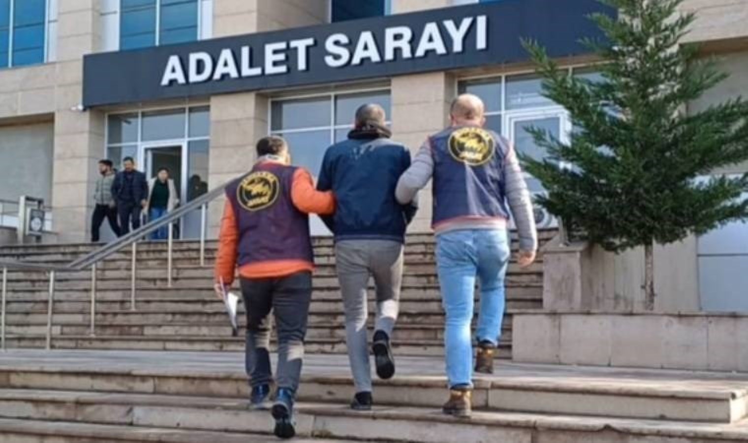 30 yıl hapis cezasıyla aranan hükümlü yakalandı