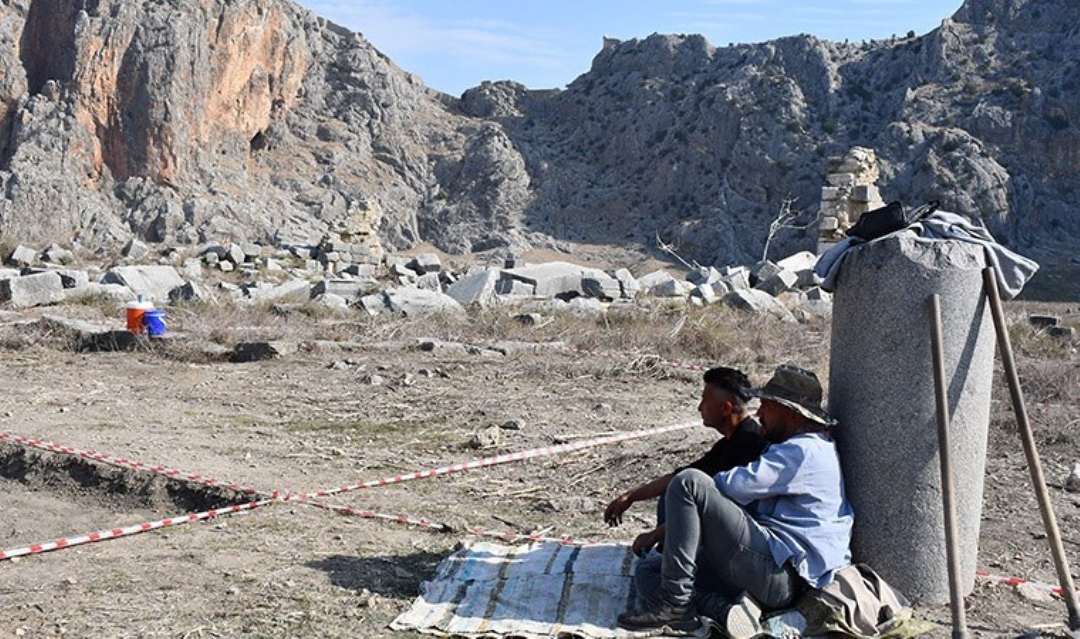 Anavarza Antik Kenti’nde Havariler Kilisesi’nin kazı çalışmaları başladı