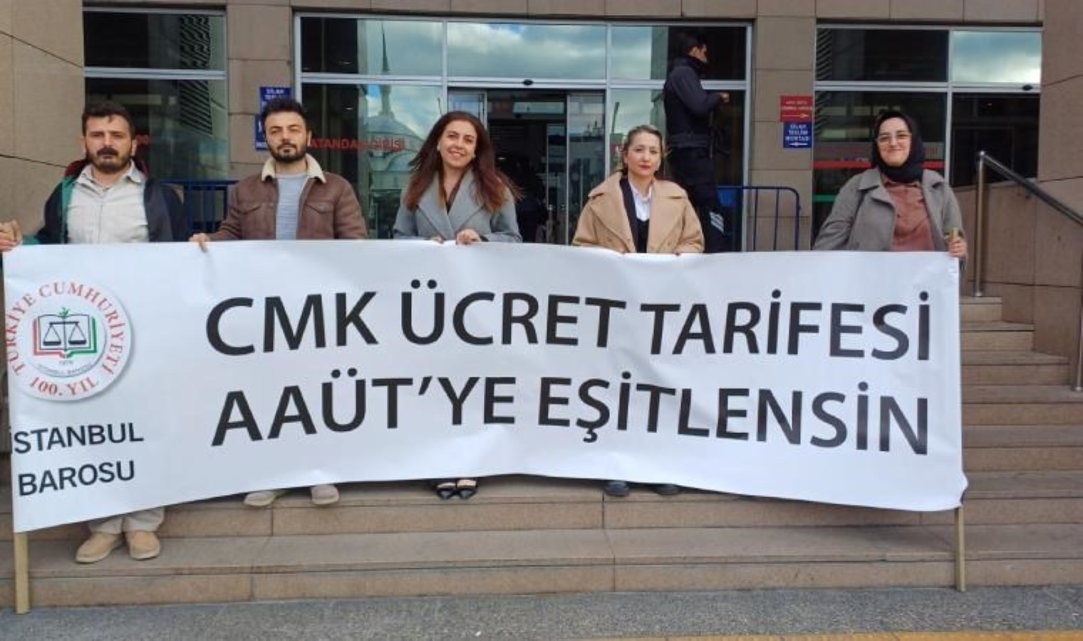 Avukatların ‘CMK Nöbeti’ 30’uncu gününde: TBB’ye çağrı