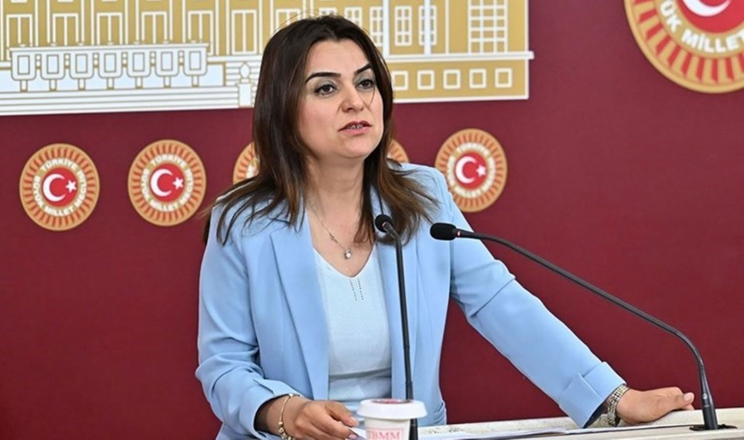 DEM Parti’den flaş ‘kayyum’ açıklaması! Gülistan Koçyiğit: ‘Adı konulmamış bir OHAL rejimi!’