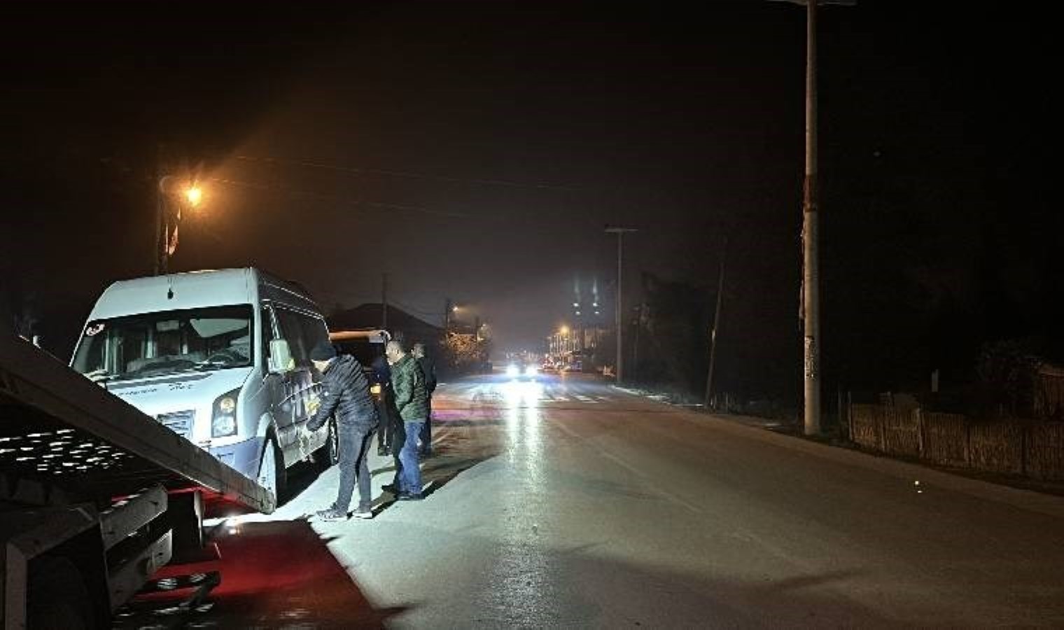 Düzce’de feci kaza… İşçi servisi ile cip çarpıştı: Yaralılar var!