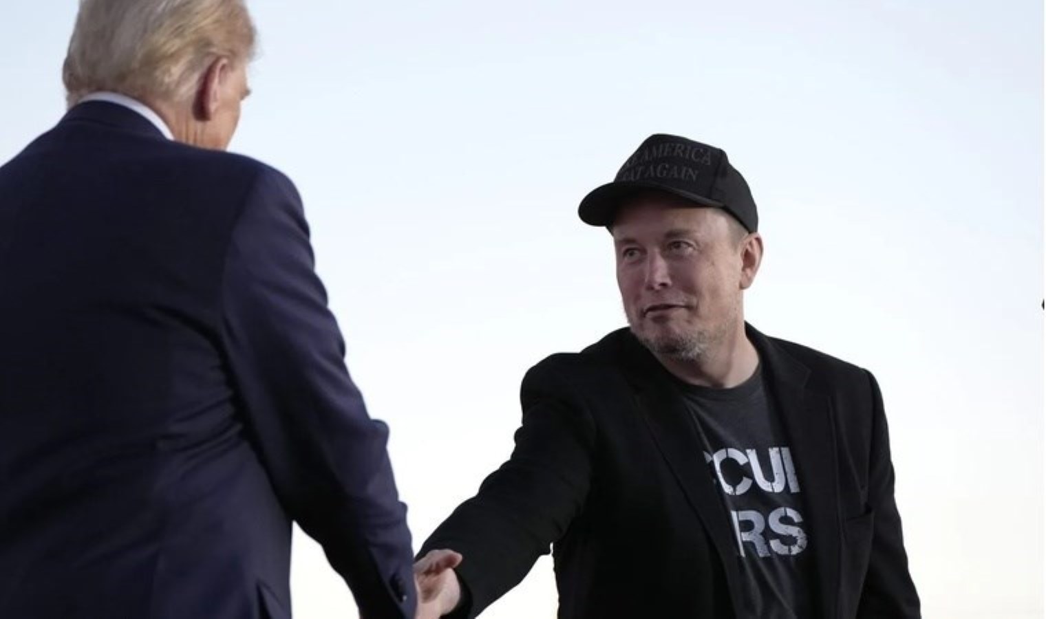 Elon Musk, seçim gecesini Trump’ın Florida’daki evinde geçirecek