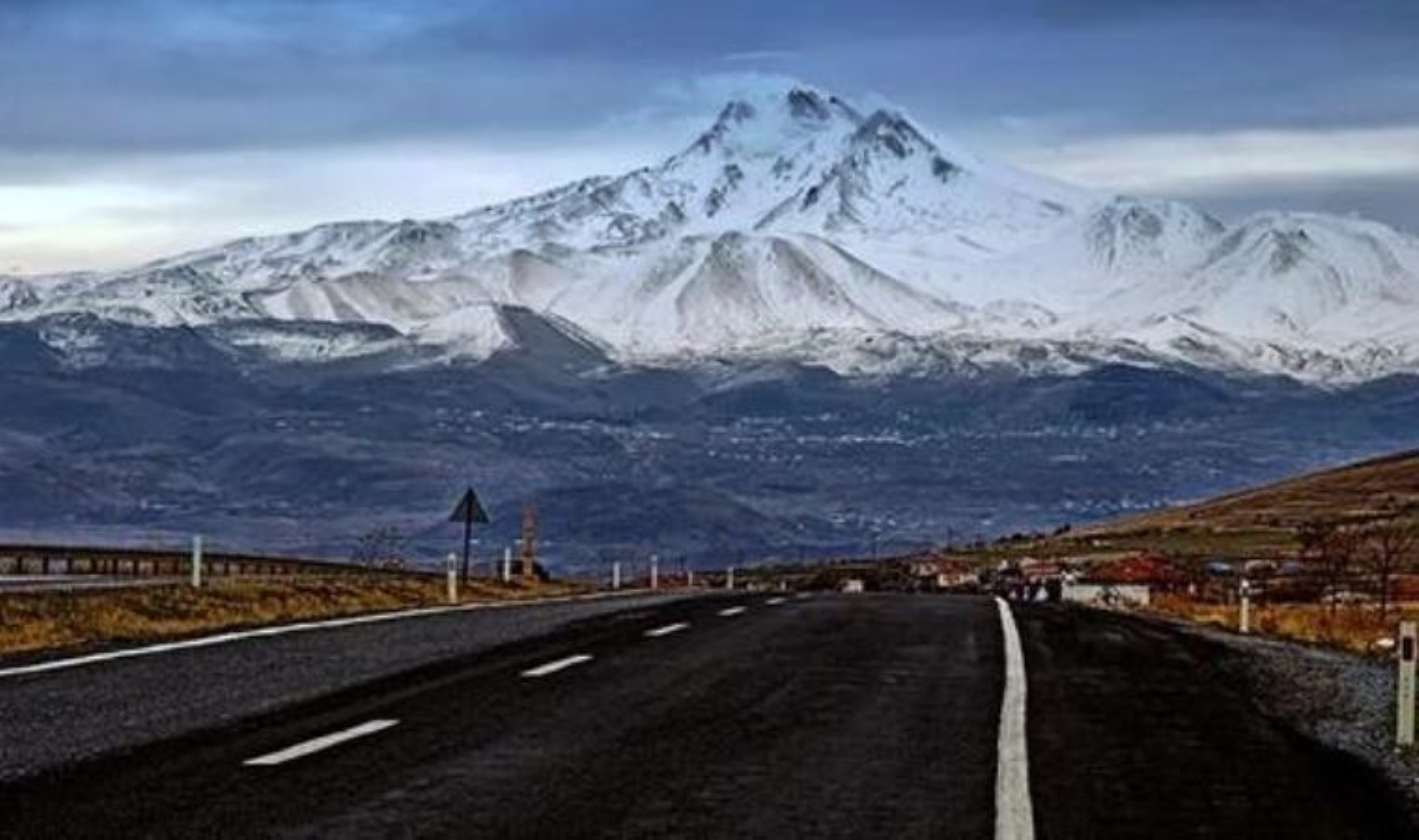 Erciyes Dağı’nda mahsur kalan dağcı kurtarıldı