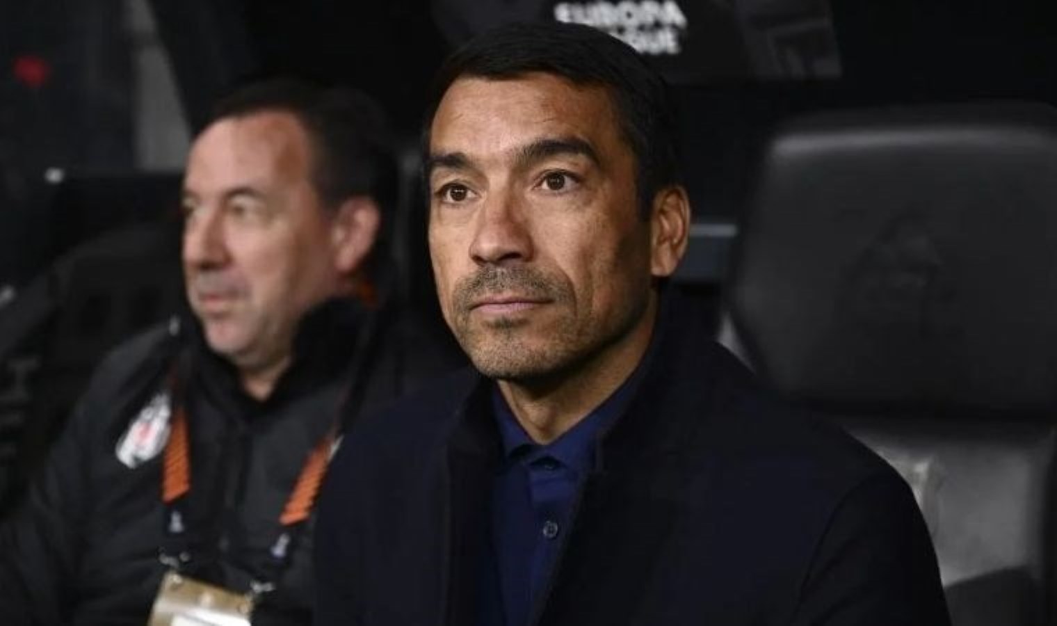 Giovanni van Bronckhorst takımdan çok memnun! “Oyuncularımla gurur duyuyorum. Canavar gibi defans yaptık”