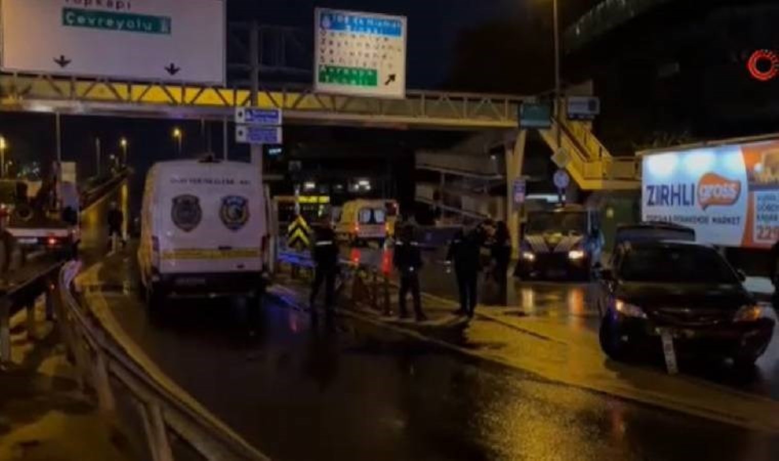 İstanbul’da feci kaza: 1 polis şehit oldu!