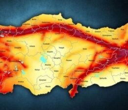 Japon bilim insanından açıklama: Türkiye’nin deprem riski en az olan şehrini açıkladı!