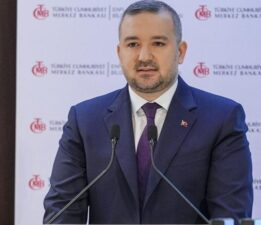 Merkez Bankası enflasyon tahminini yükseltti: Başkan Karahan ‘İyileşme hızı arzu ettiğimiz gibi değil’