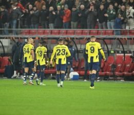 Spor yazarları AZ Alkmaar – Fenerbahçe maçını yorumladı: ‘Bu çaresizliğin açıklaması yok’