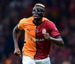 Victor Osimhen: ‘Umarım Icardi’nin ciddi bir şeyi yoktur’