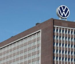 Volkswagen, 114 binin üzerinde aracını geri çağıracak